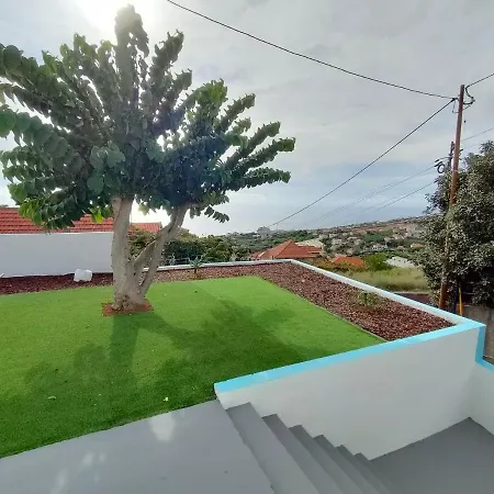 Madeira Blue House Кальета